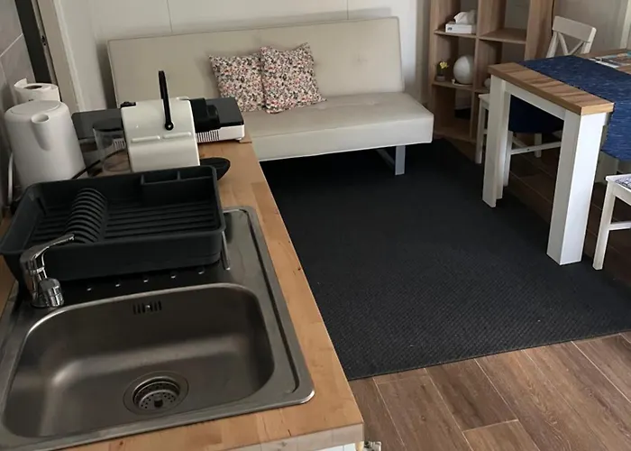 Malna Privat Nyaralo Case de vacanță *